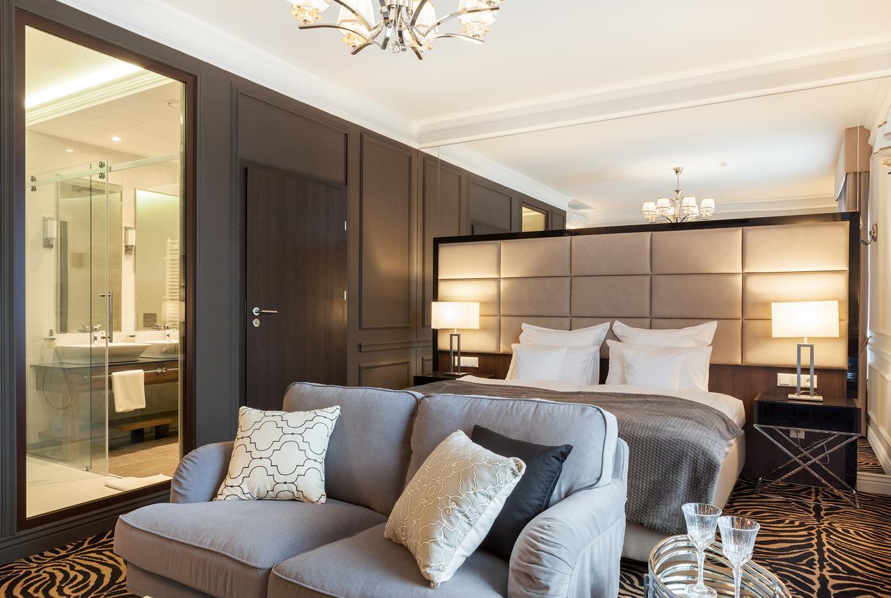 Hotel Mansor Ząbki Dış mekan fotoğraf